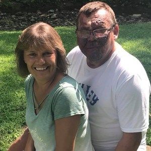 Meet your Posher, Leona